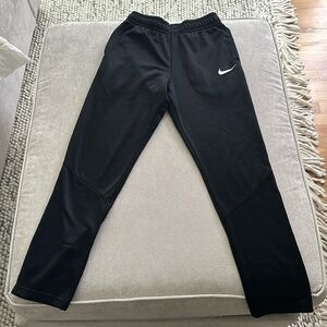 Nike Boys Therma-Fit black sweat pants